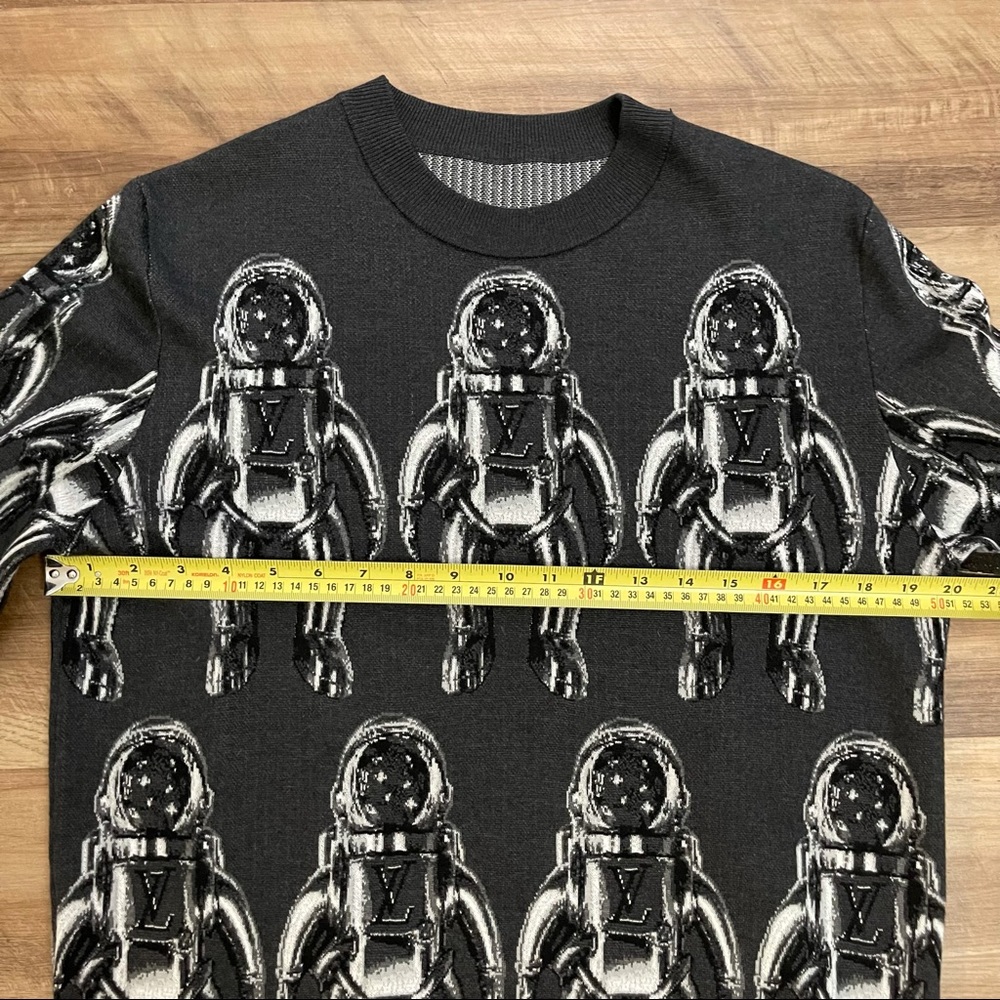 Louis Vuitton Spaceman Jacquard sweater in size S - Picture 8 of 10